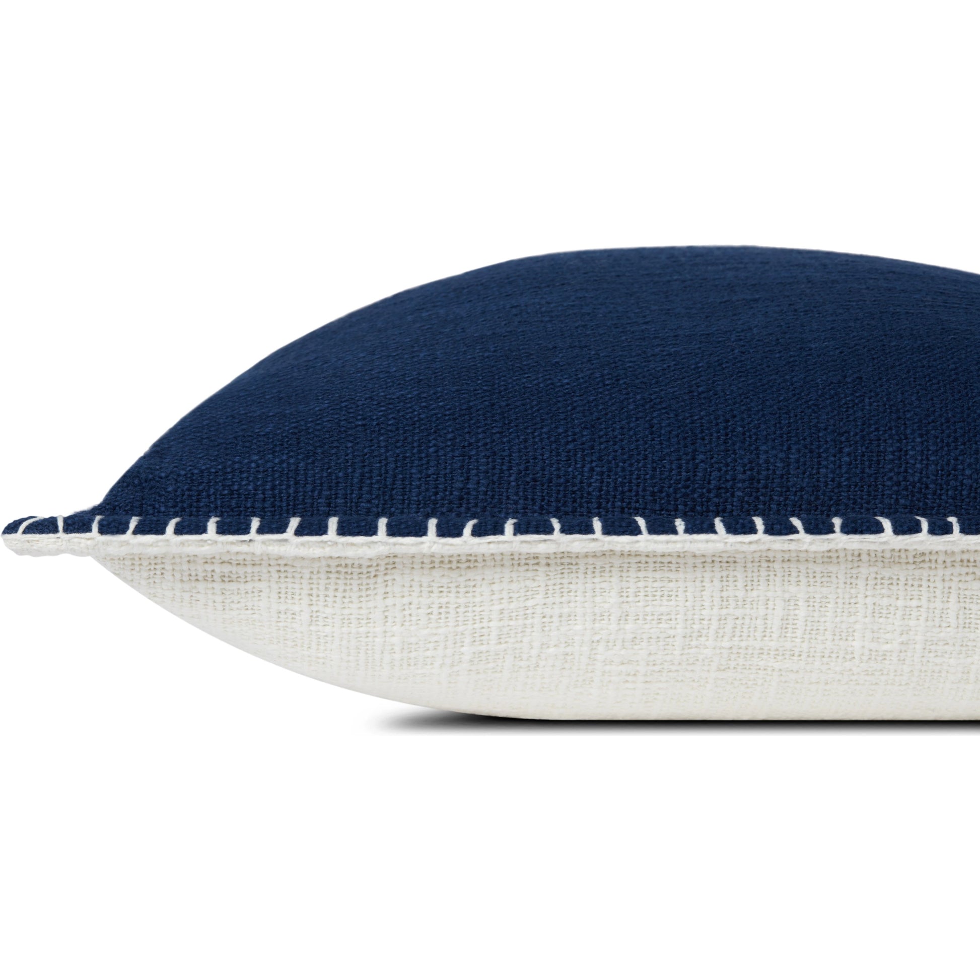 PLL0109 Pillow by Loloi. Made from 100% cotton in a modern style.