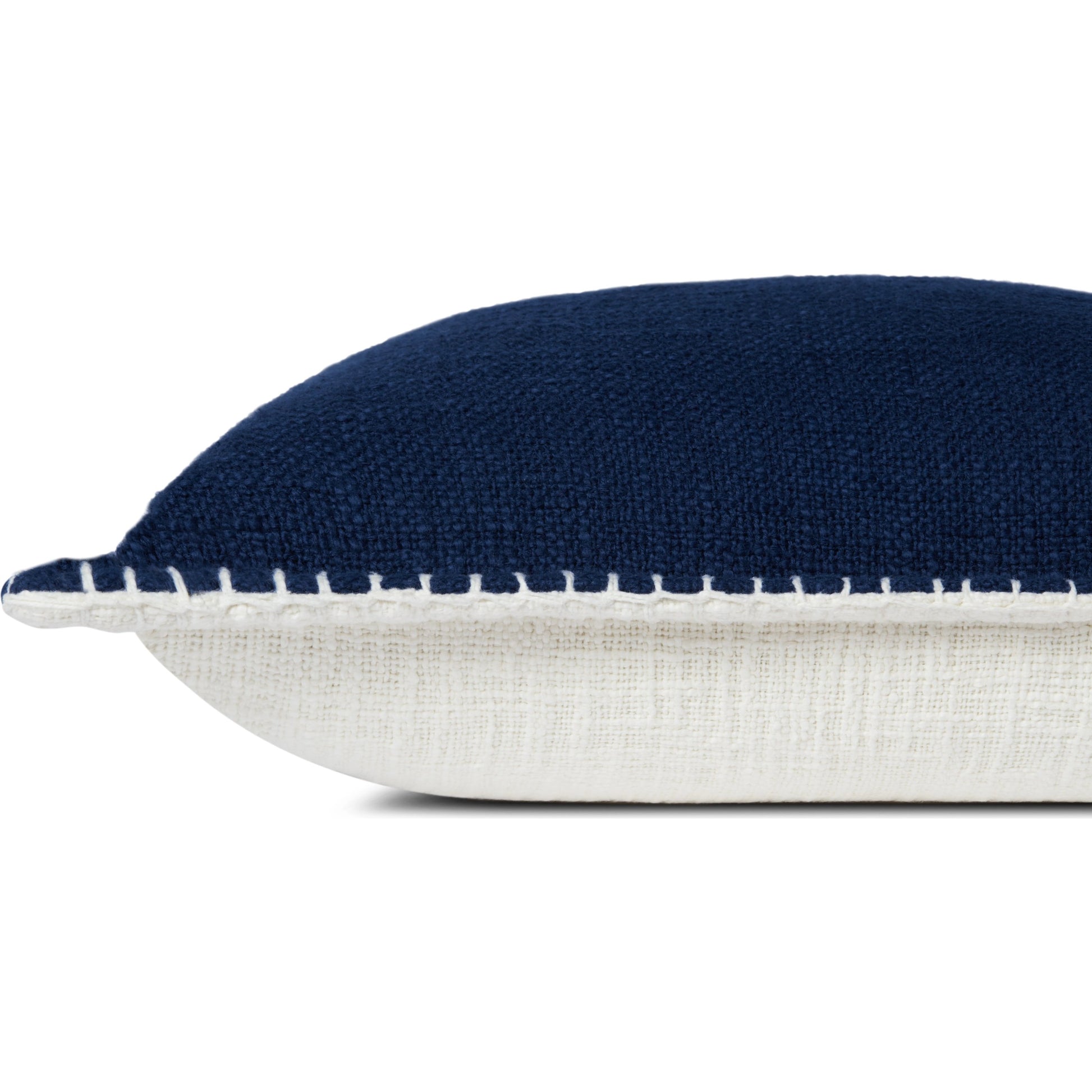 PLL0109 Pillow by Loloi. Made from 100% cotton in a modern style.