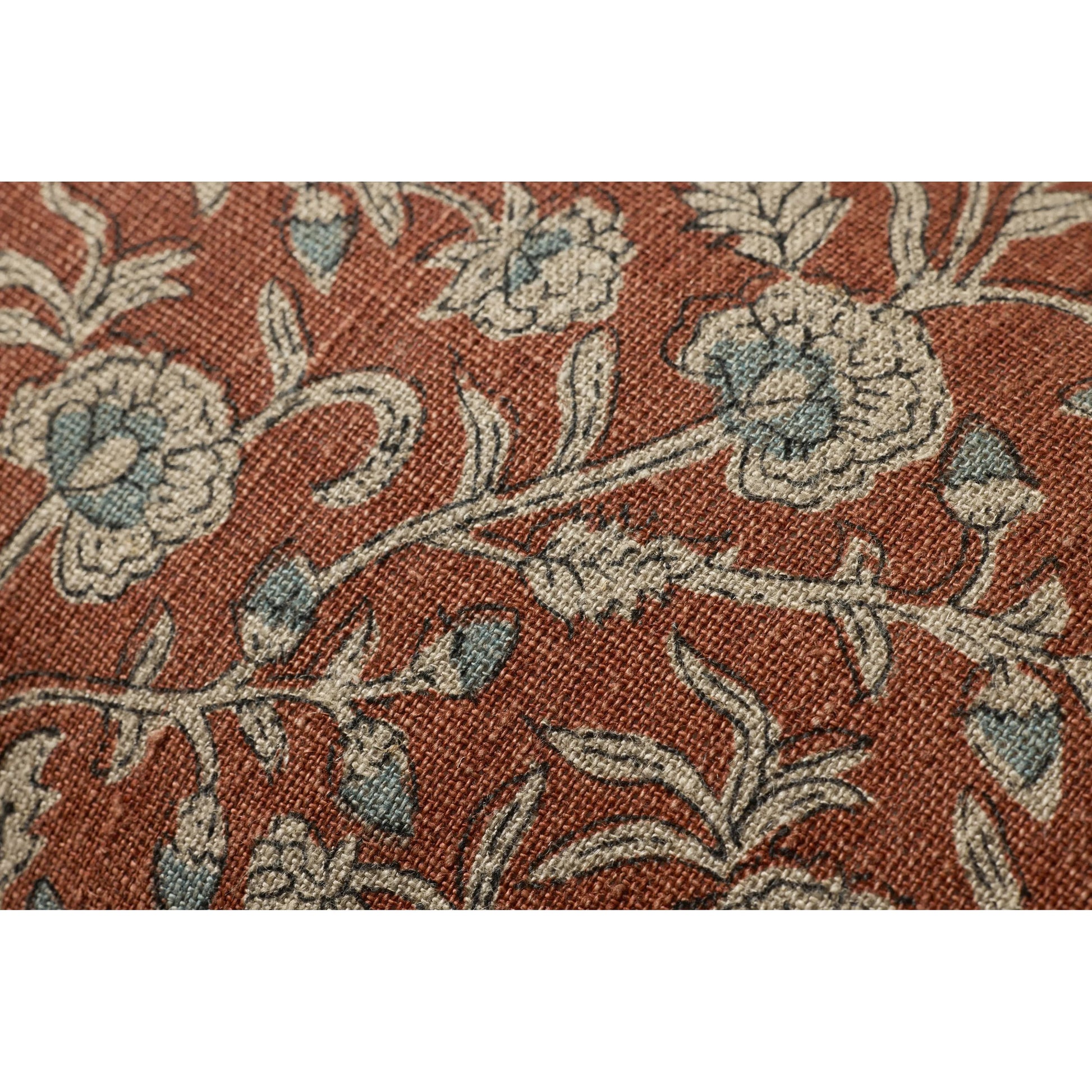PLL0164 Pillow by Loloi. Made from 100% linen in a traditional style.