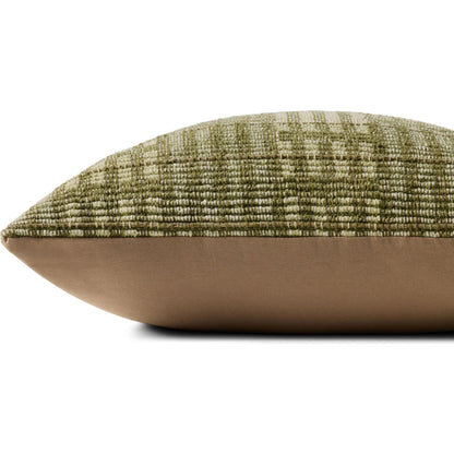 PCJ0037 Pillow by Chris Loves Julia x Loloi. Made from 50% cotton, 50% polyester pile in a eclectic & global style.