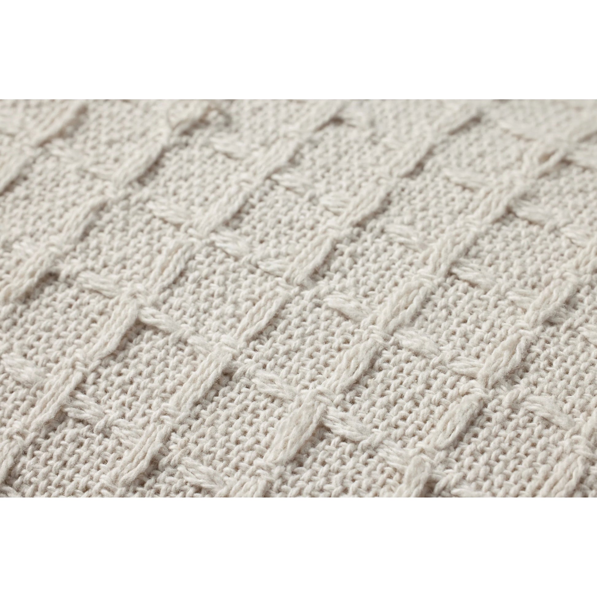 PJS0015 Pillow by Jean Stoffer x Loloi in ivory. Made from 100% cotton in a transitional style.