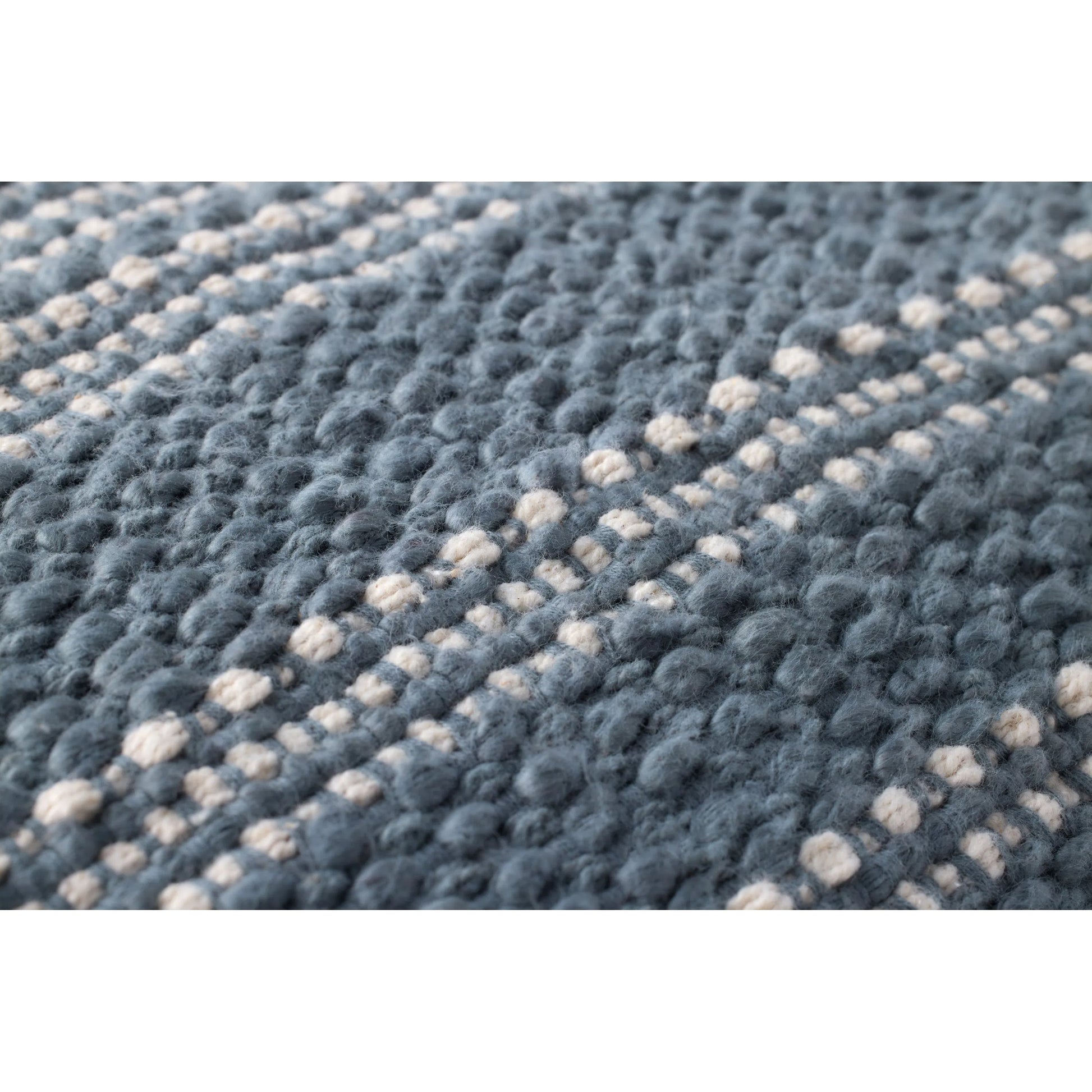 PLL0131 Pillow by Loloi. Made from 100% cotton in a modern style.