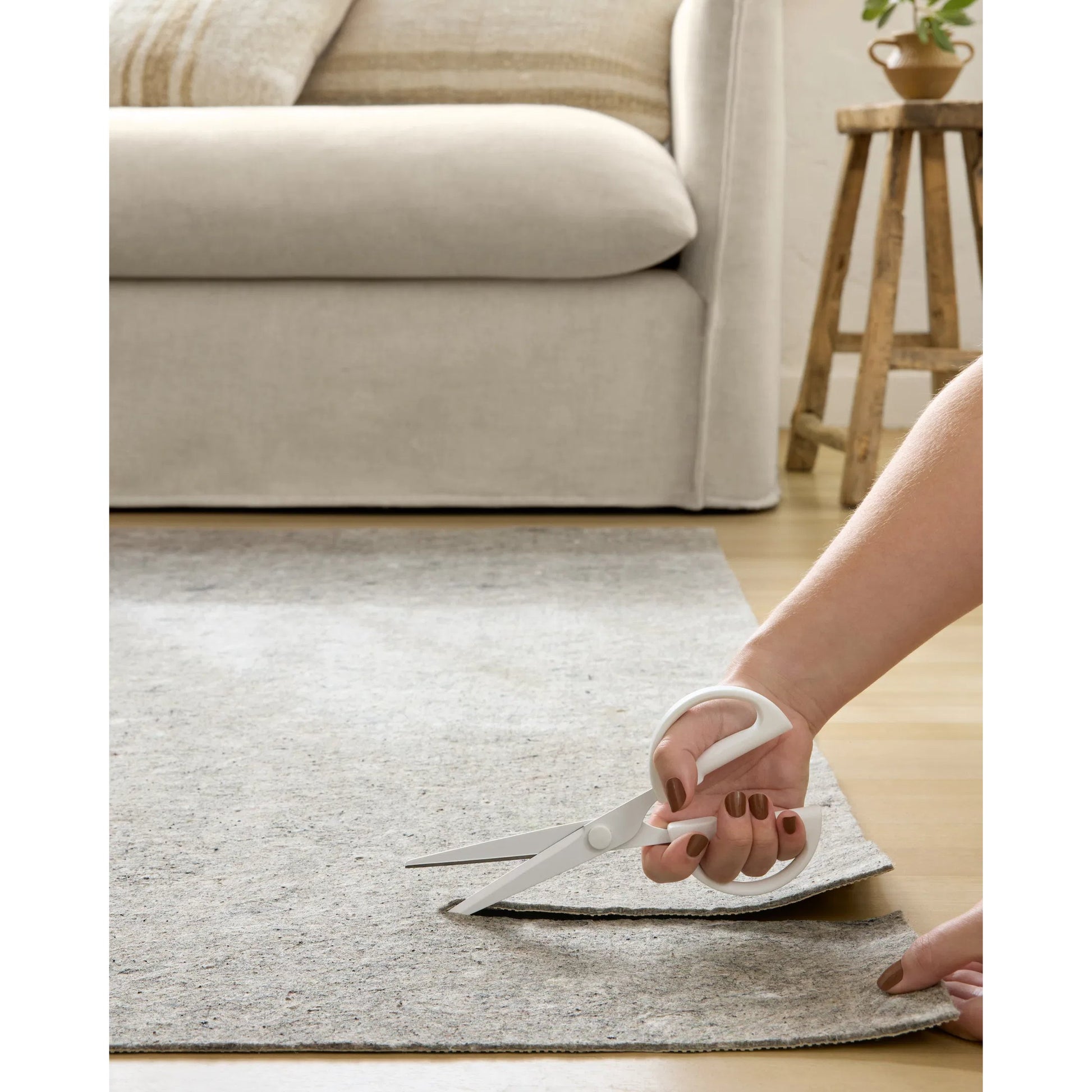 Loloi- Grip 3/8" GTXSS Rug by Loloi in beige. Made from 70% polyester / 30% polypropylene face 