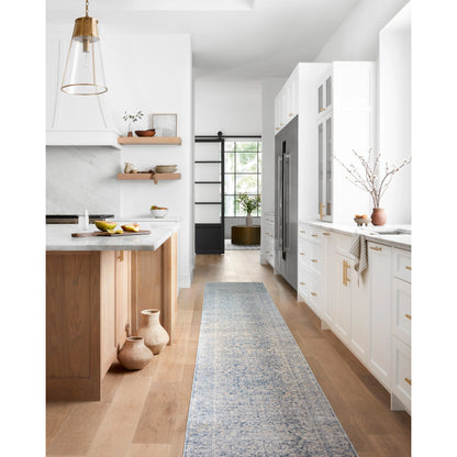 Pandora PAN-01 Rug by Loloi. Made from 100% polyester in a traditional style.