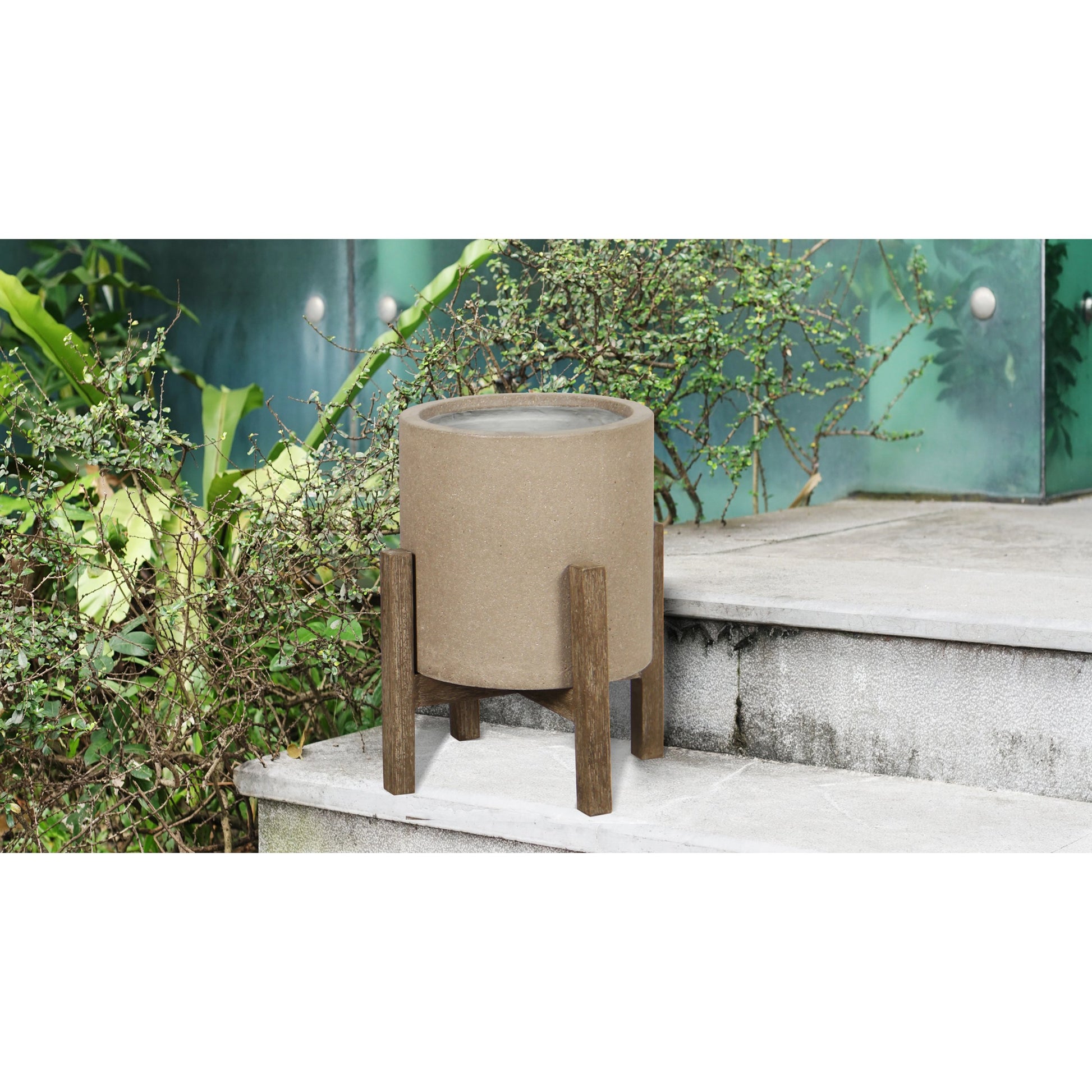 Patio Round Small Standing Pot by LH Imports in distressed brown. Made from unique in a modern style.