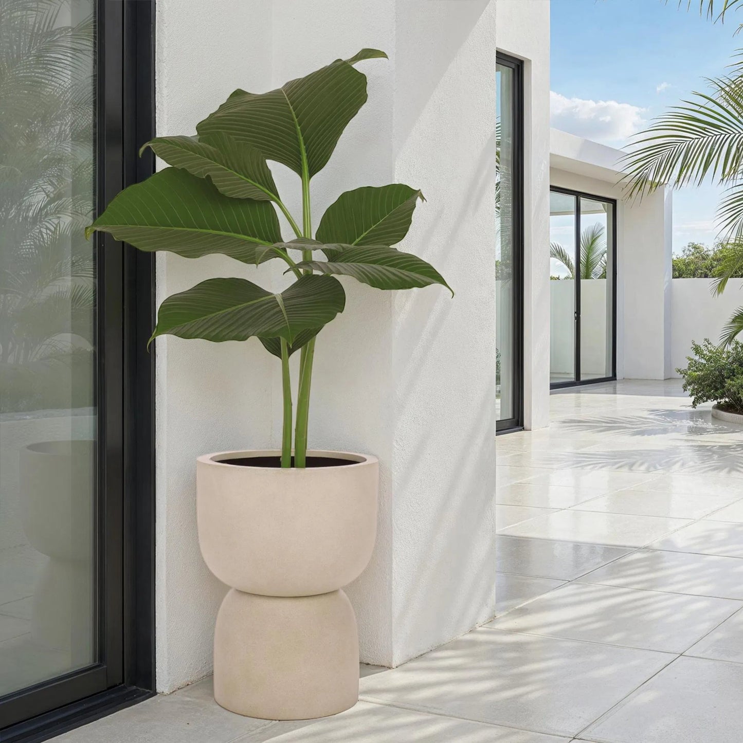 006 SI-2526753 | Lifestyle | Price Pedestal Planter by HedgeApple Essentials. Made from ficonstone in a modern style.