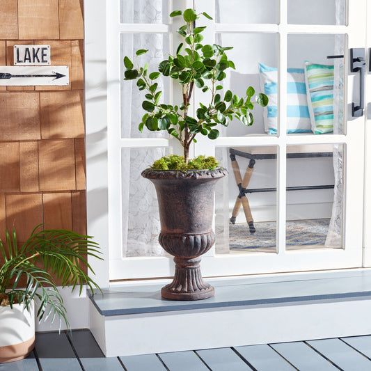 Keysville Planter by HedgeApple Essentials. Made from resin in a cottage & farmhouse style.