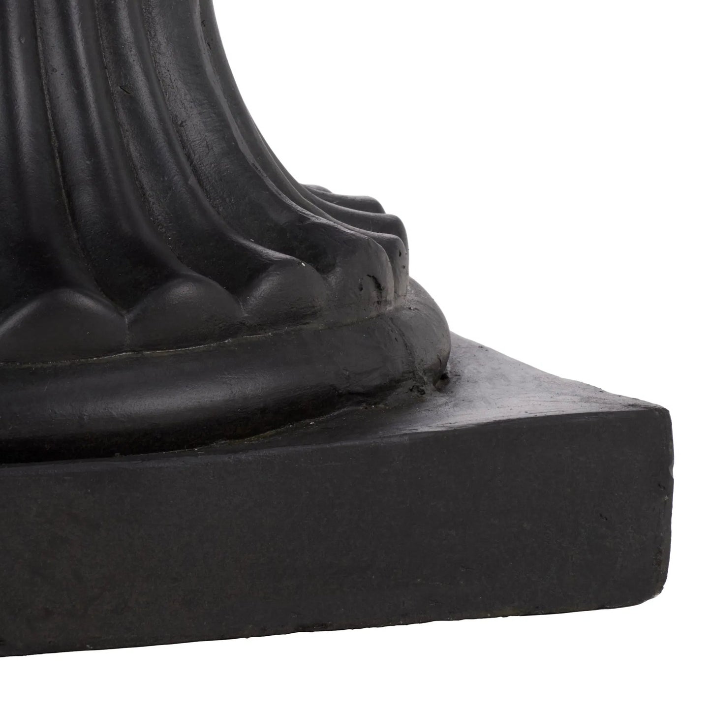 018 SI-2630068 | Closeup | Bergen Planter Pot by HedgeApple Essentials. Made from magnesium oxide in a traditional style.