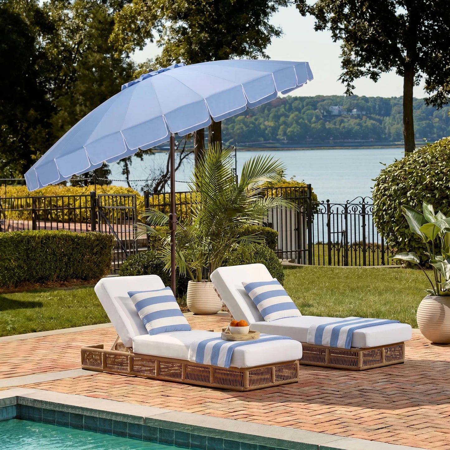 030 SI-2630089 | Lifestyle | Labette Crank Umbrella by HedgeApple Essentials. Made from aluminum, 100% polyester in a unique style.