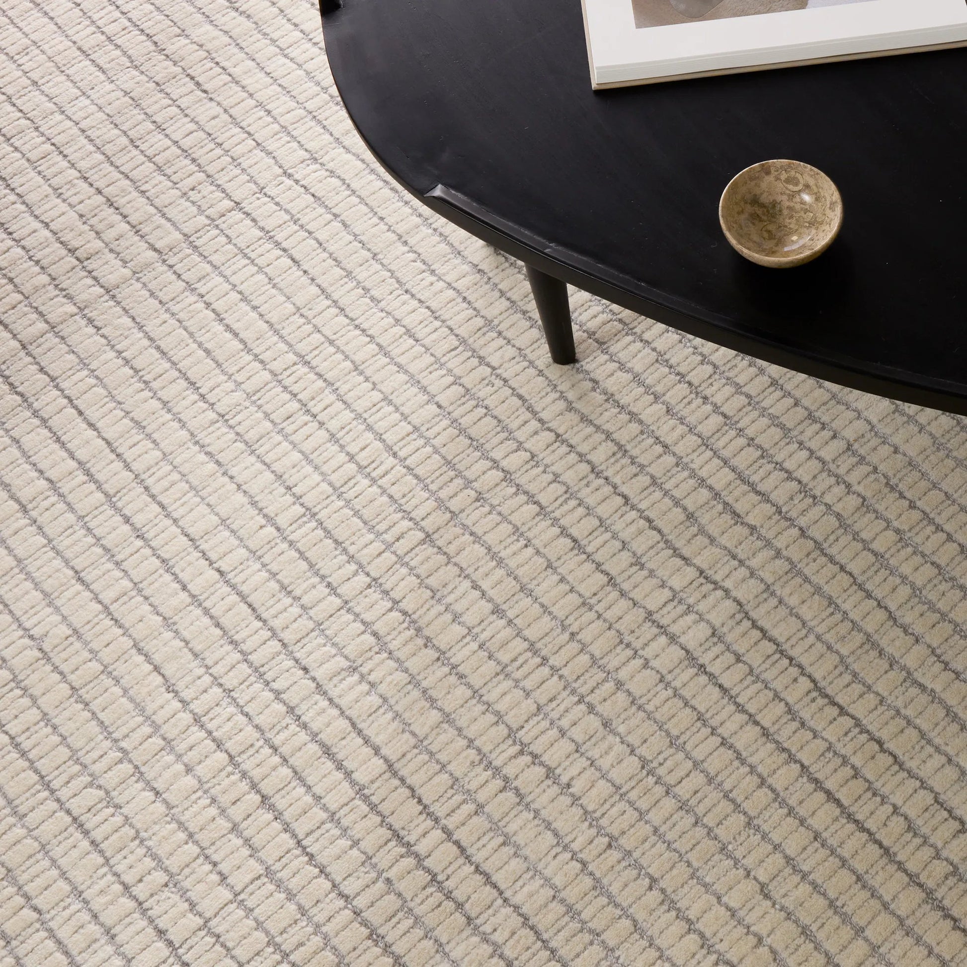 Park City Barclay B PCT01 Rug by Jaipur Living in ivory, cream. Made from 60% polyester, 40% wool in a unique style.