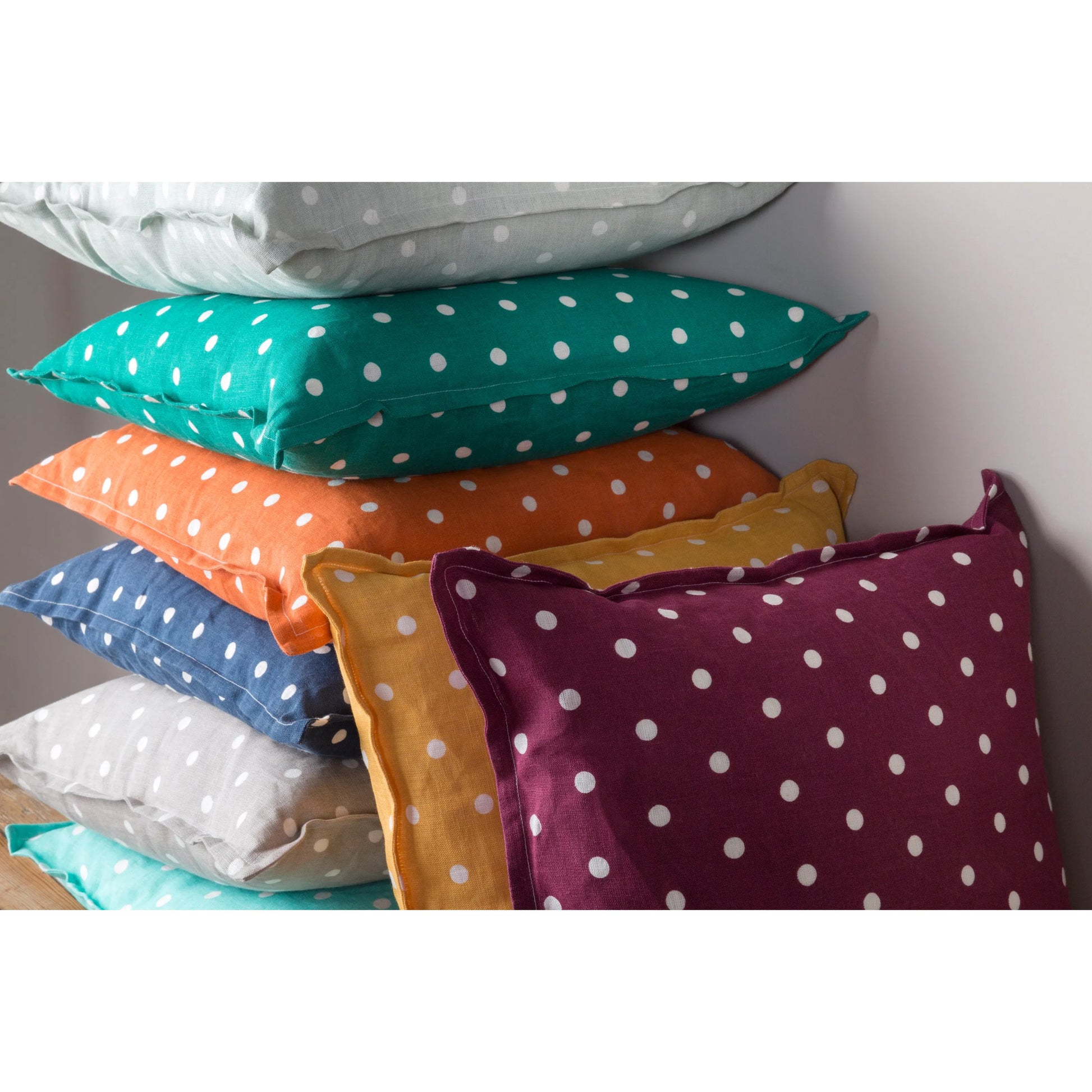 Polka Dot Pillow - 13258 by Surya. Made from 100% linen in a modern style.