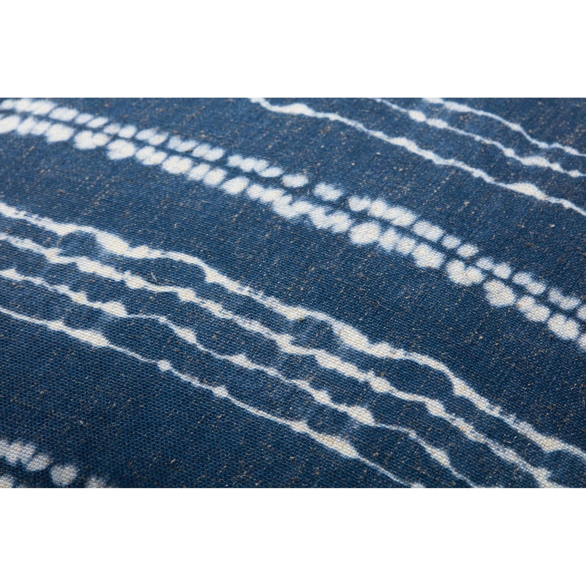 PF0007 Pouf by Loloi in indigo, ivory. Made from polyester, linen in a modern style.