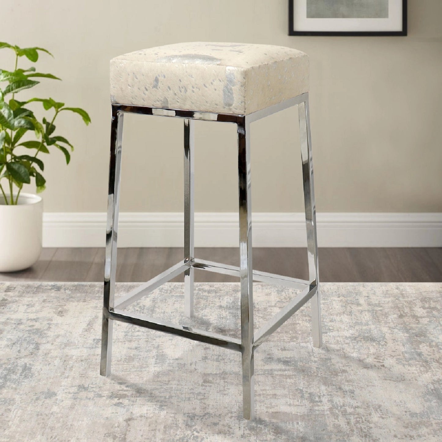 005 SI-2030366 | Lifestyle | Safari Cowhide Bar Stool by Pasargad Home in silver. Made from steel, cow h in a modern style.