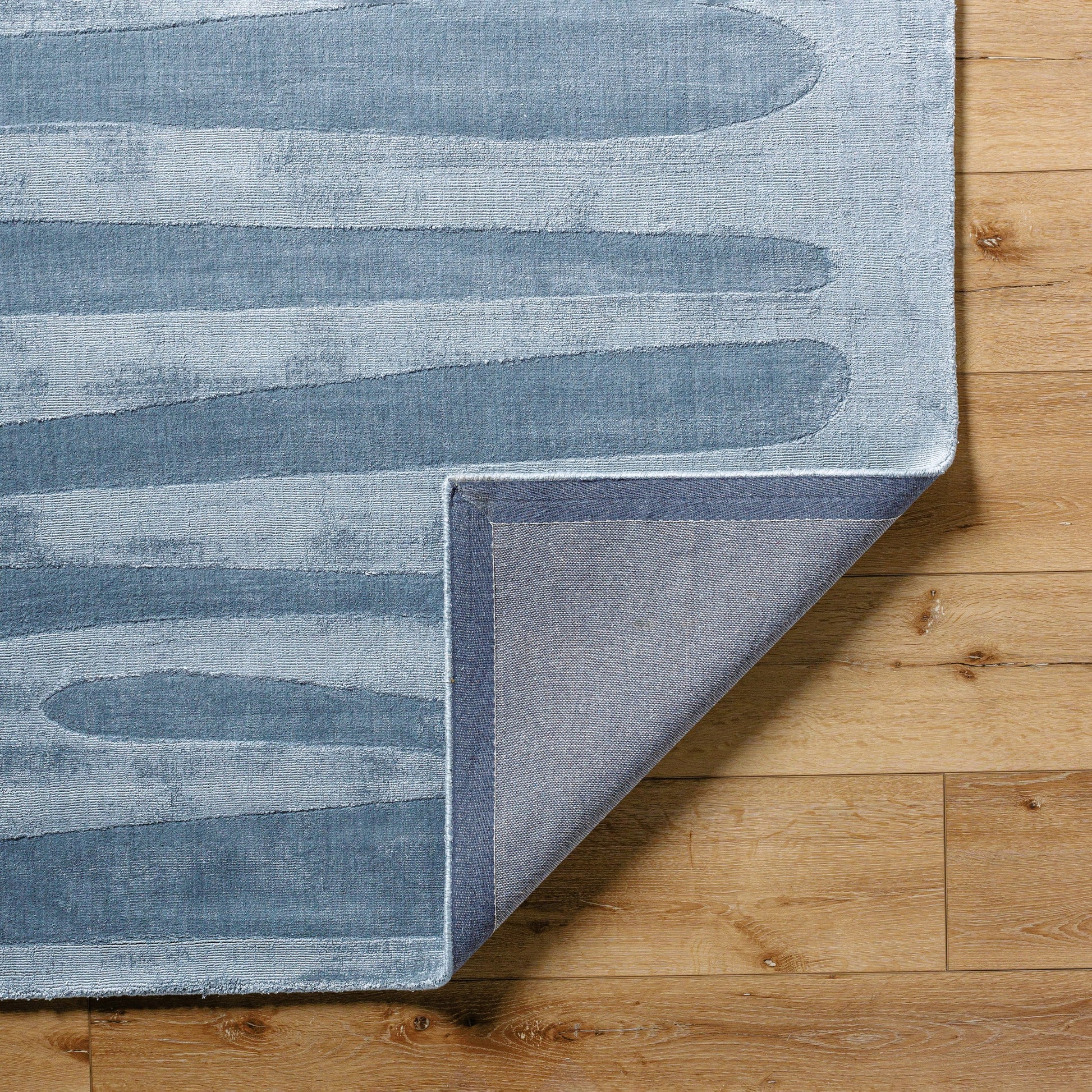 Pier Rug - 484713 by Surya in slate gray, charcoal, steel blue. Made from viscose in a unique style.