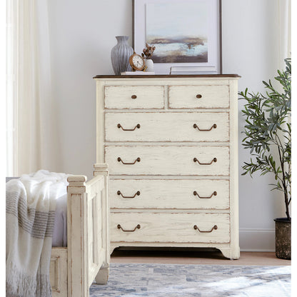 Americana Dresser by Hooker Furniture. Made from oak veneers with solid-wood edge top in a cottage & farmhouse style.