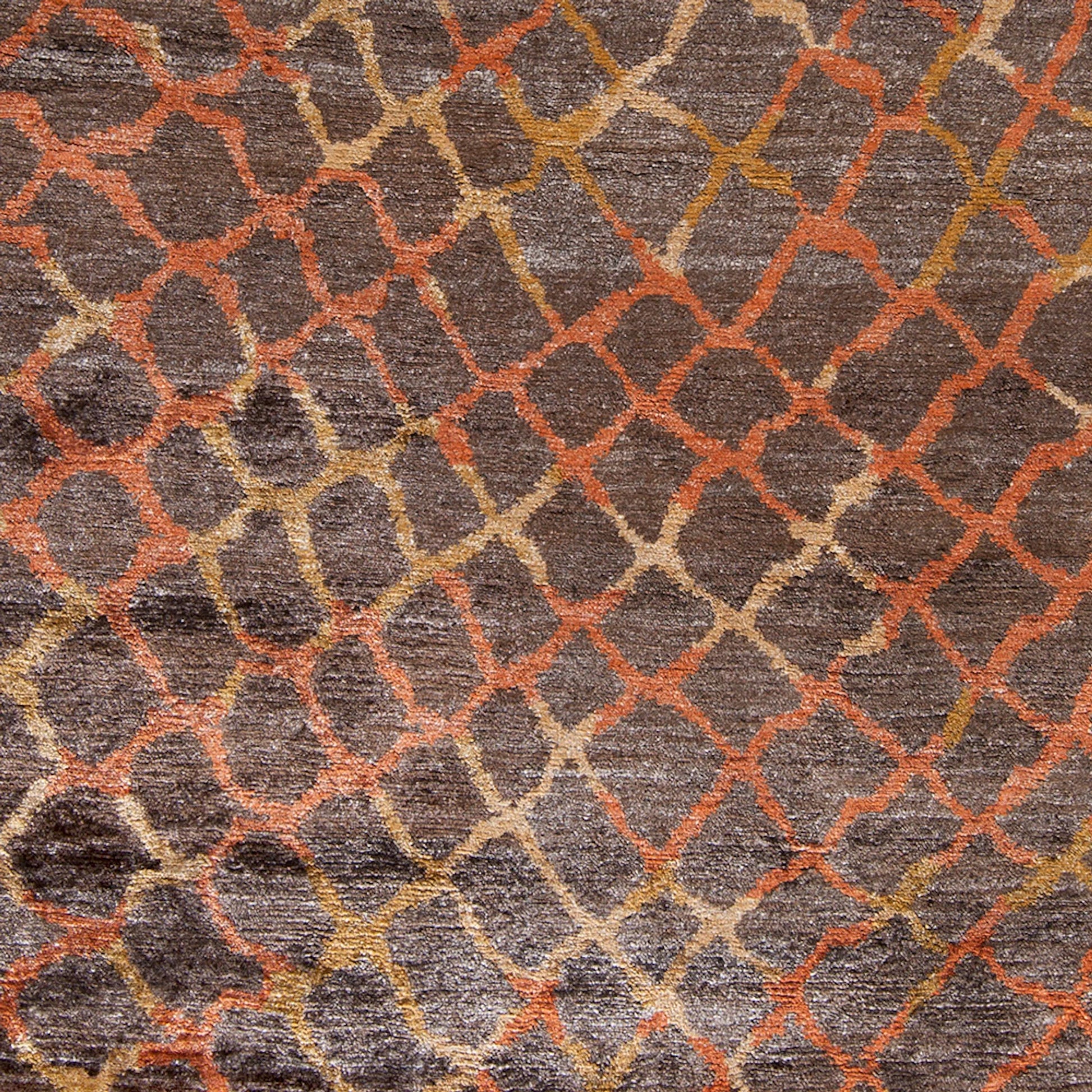 Platinum Rug - 736 by Surya. Made from 100% viscose in a unique style.