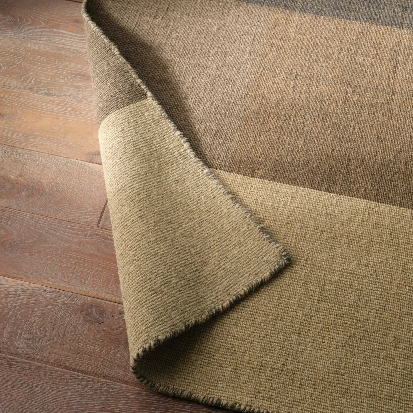 003 SI-2354784,SI-2386357 | Closeup | Pleda PLE01 Rug by Jaipur Living in yellow, multicolor. Made from 90% wool, 10% cotton in a unique style.