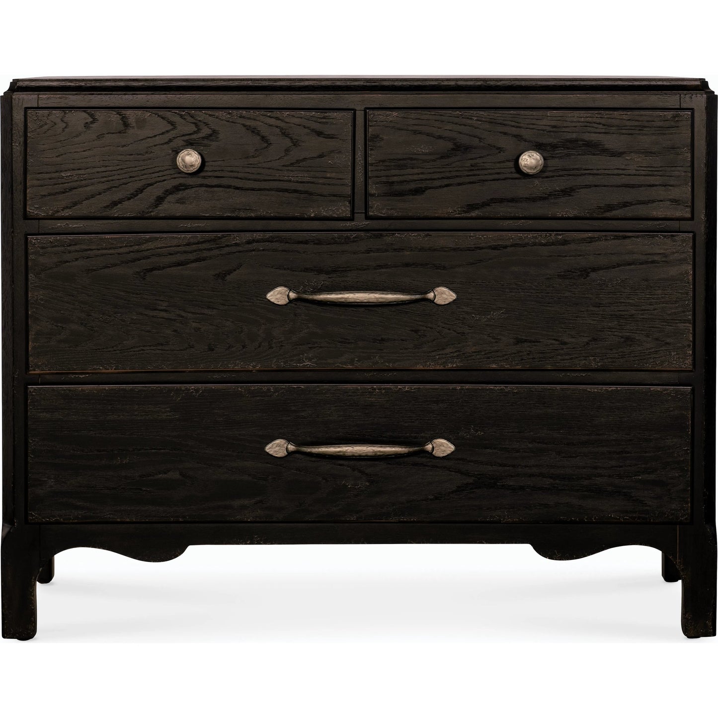 004 SI-2185810 | Additional Silo | Americana Bachelor Chest by Hooker Furniture. Made from oak veneers with solid-wood edge top in a traditional style.