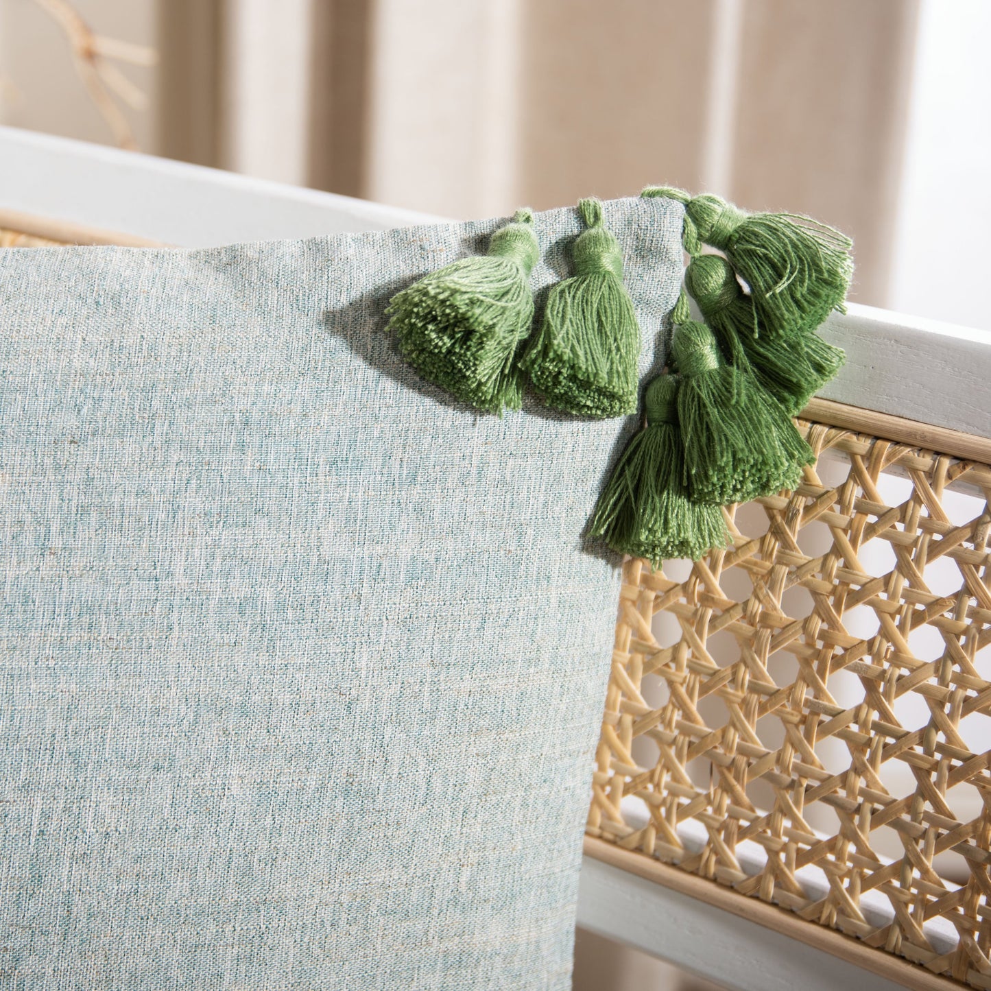 004 SI-1911819 | Lifestyle | Delmore Pillow by HedgeApple Essentials in green. Made from unique in a modern style.