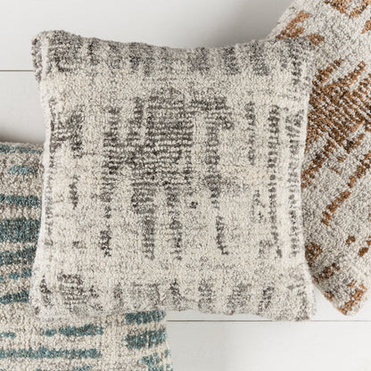 Primal Pillow - 16902 by Surya in green, teal. Made from front: 60% wool, 40% viscose, back: 75% wool, 25% viscose in a eclectic & global style.