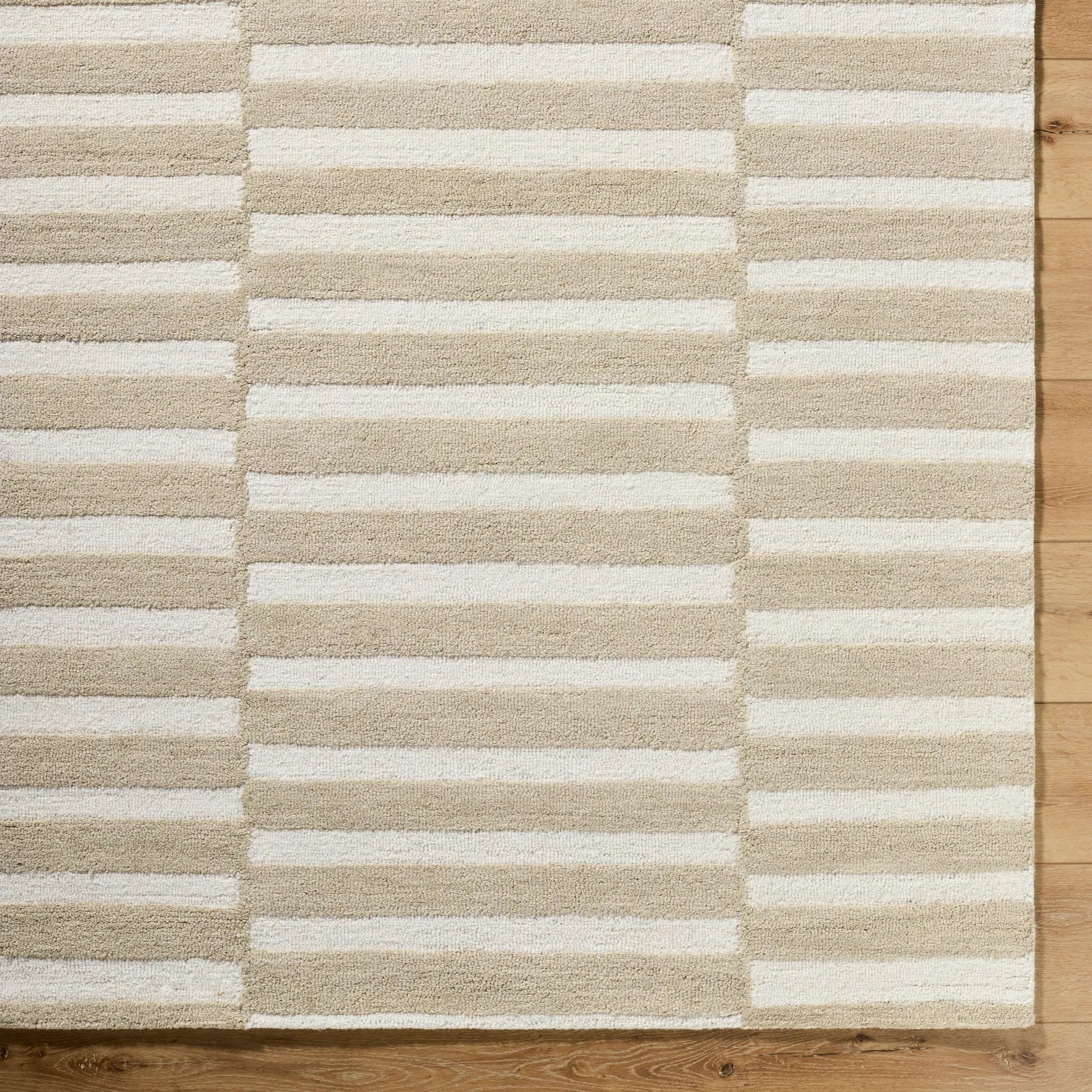 Idaho PNWID-2300 Rug by Our PNW Home x Livabliss. Made from wool in a unique style.