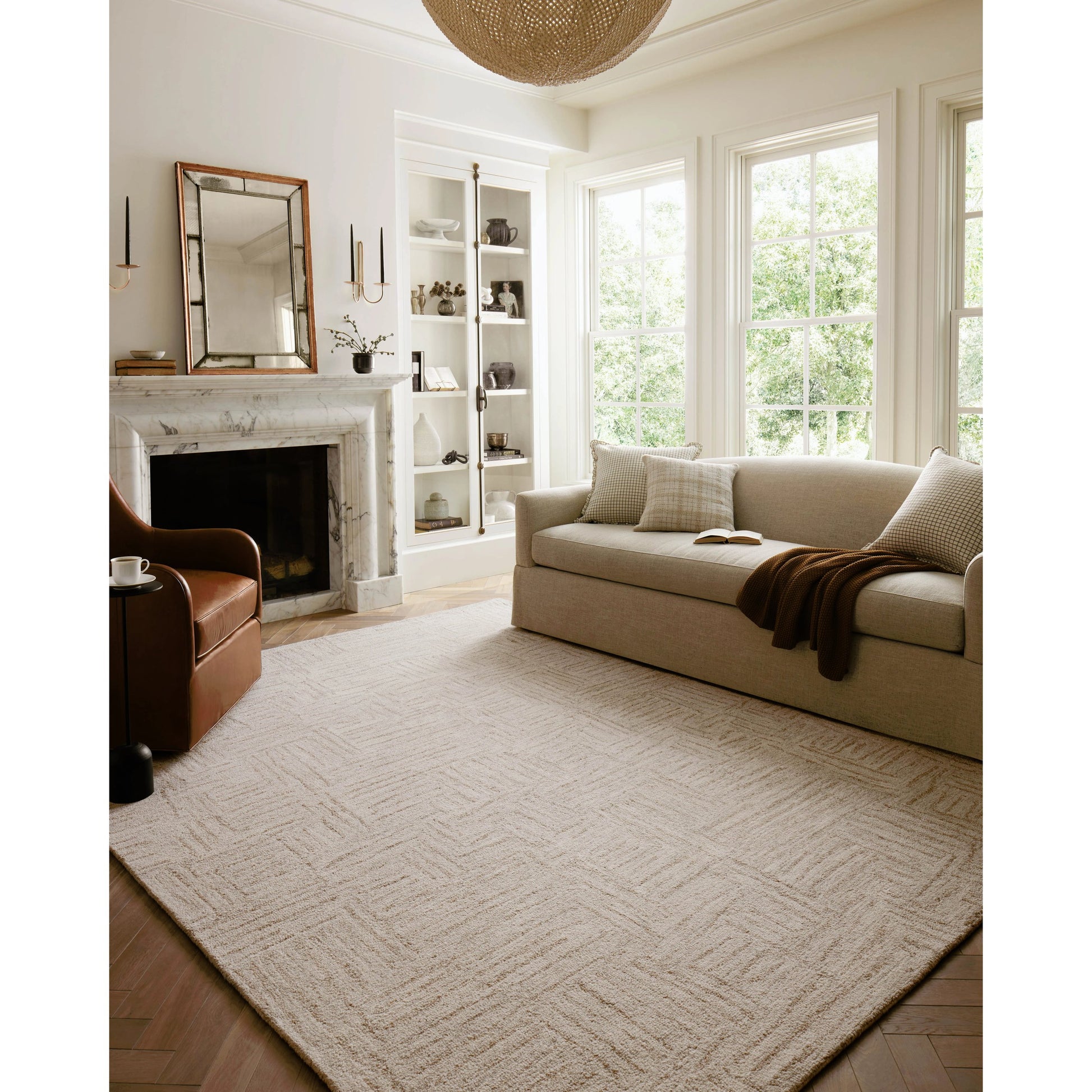 Polly POL-08 Rug by Chris Loves Julia x Loloi in smoke, sand. Made from 71% wool, 29% jute pile in a unique style.