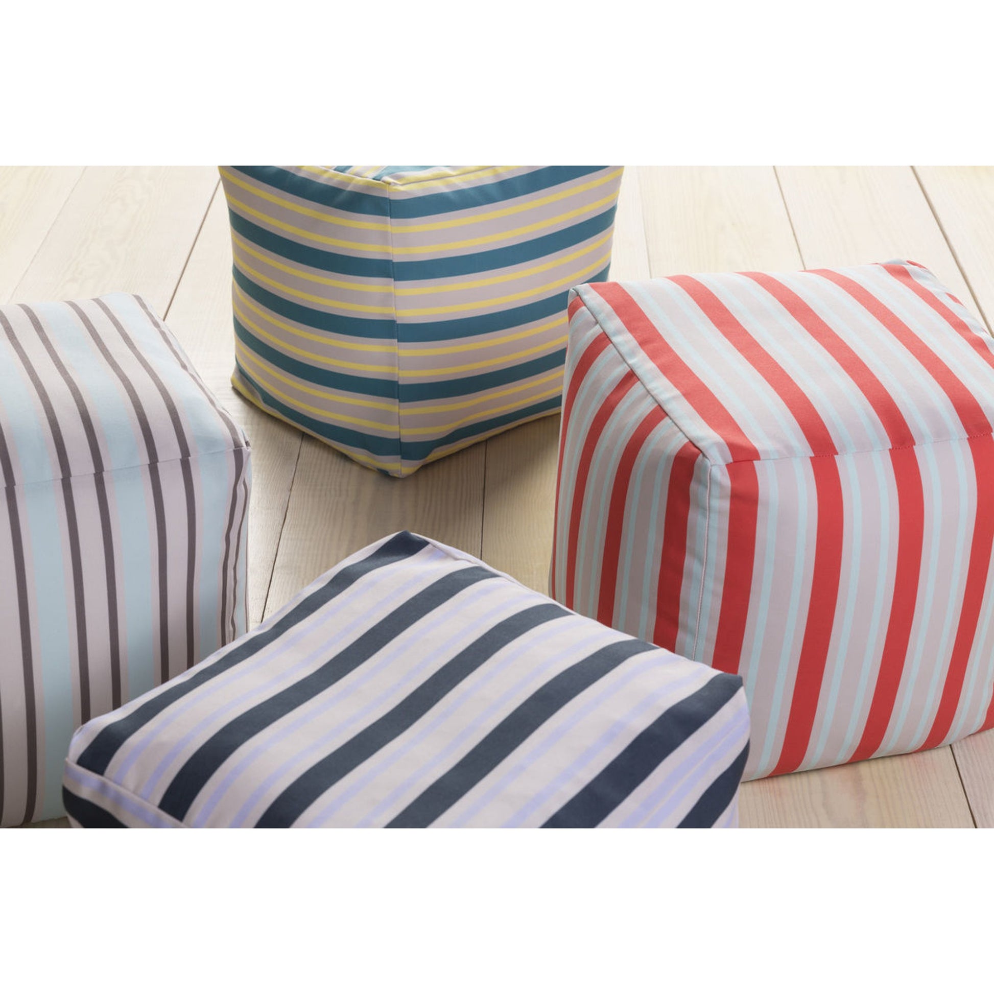 Rain - 25348 by Livabliss. Made from 100% polyester in a modern style.