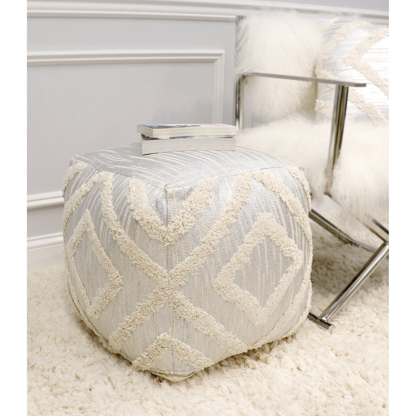 013 SR-702410 | Lifestyle | Grand Canyon Pouf by Pasargad Home. Made from cotton in a modern style.