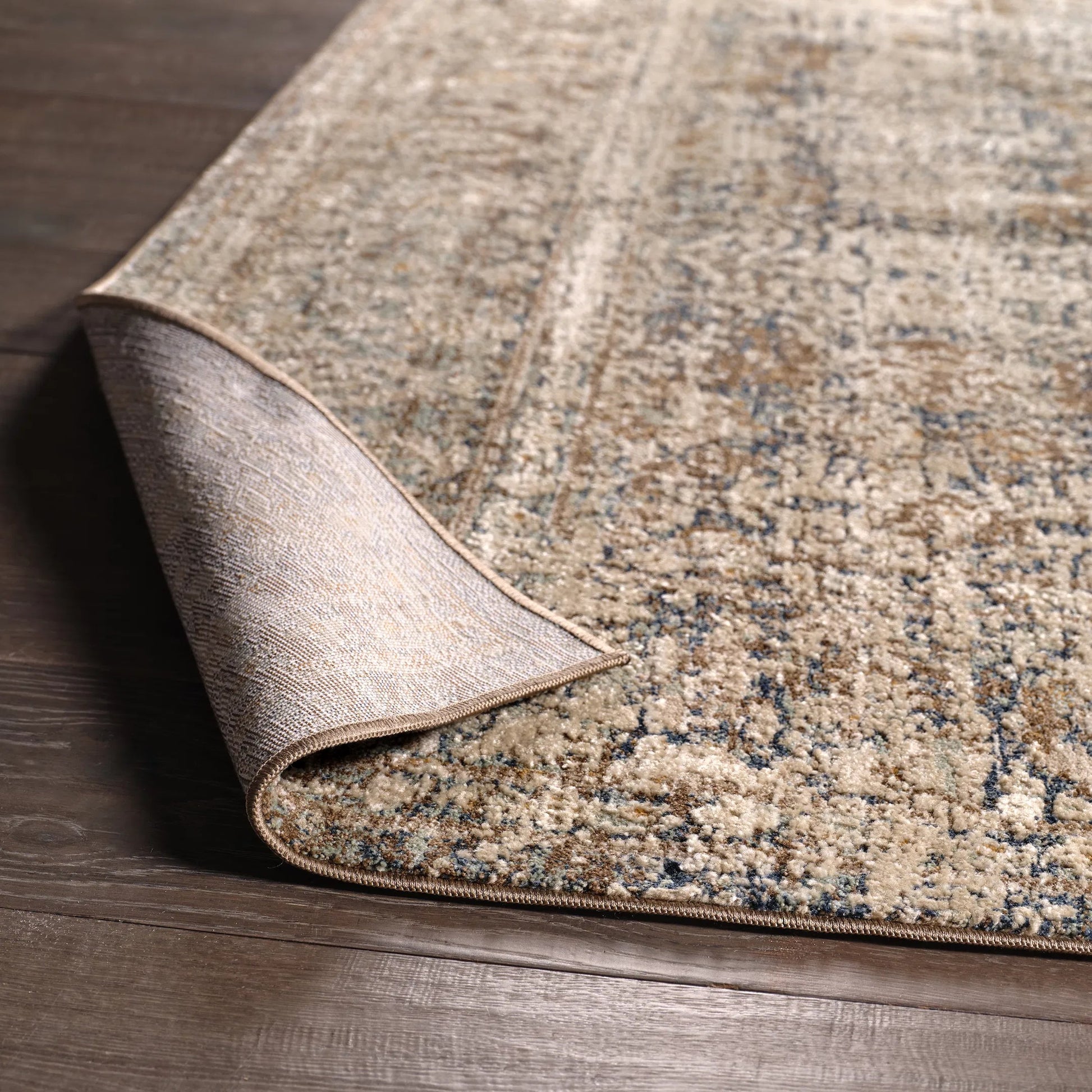Patterned Silence PSE04 Rug by Jaipur Living in gray, multicolor. Made from 70% polypropylene 30% polyester in a unique style.