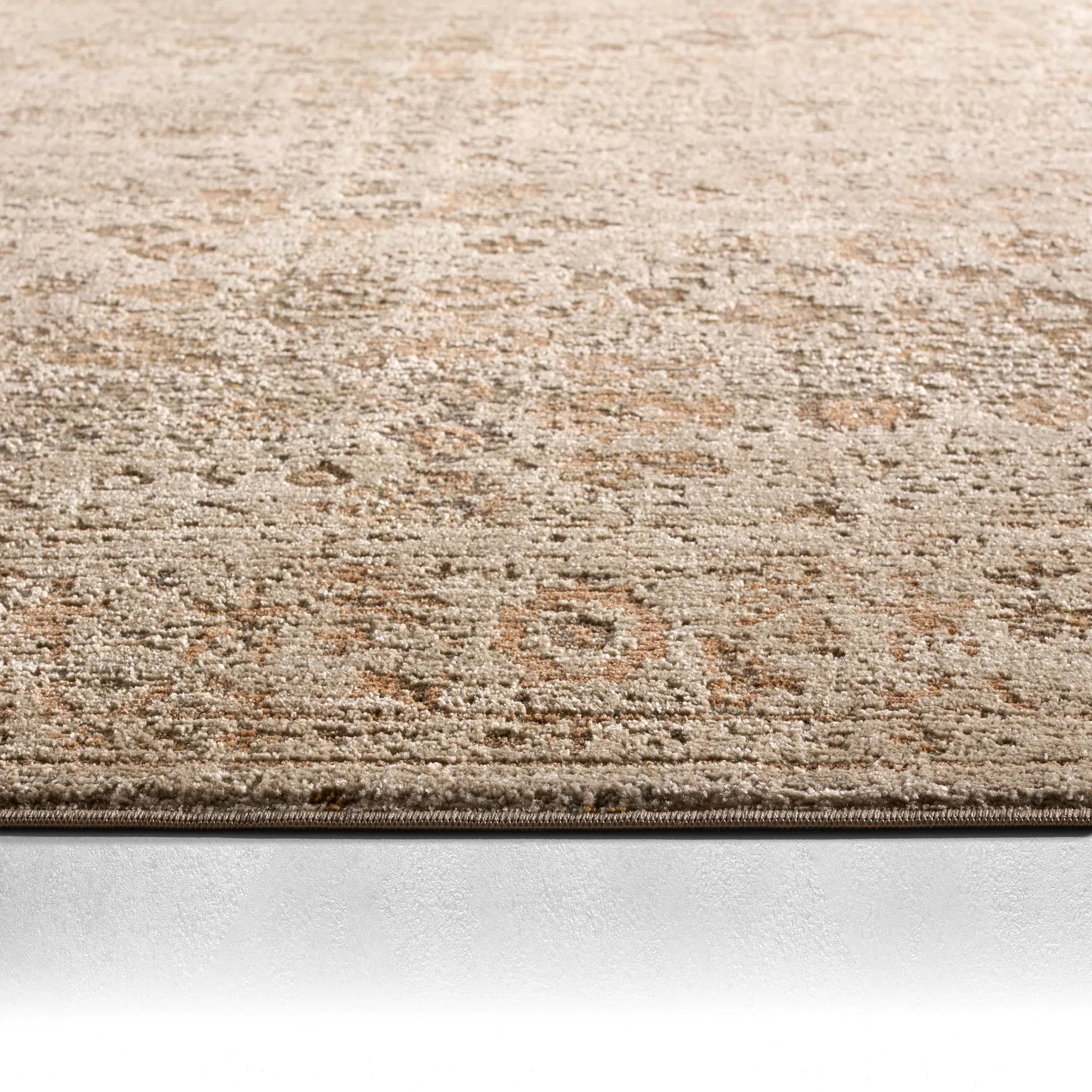 Patterned Silence PSE05 Rug by Jaipur Living in gray, yellow, gold. Made from 70% polypropylene 30% polyester in a unique style.