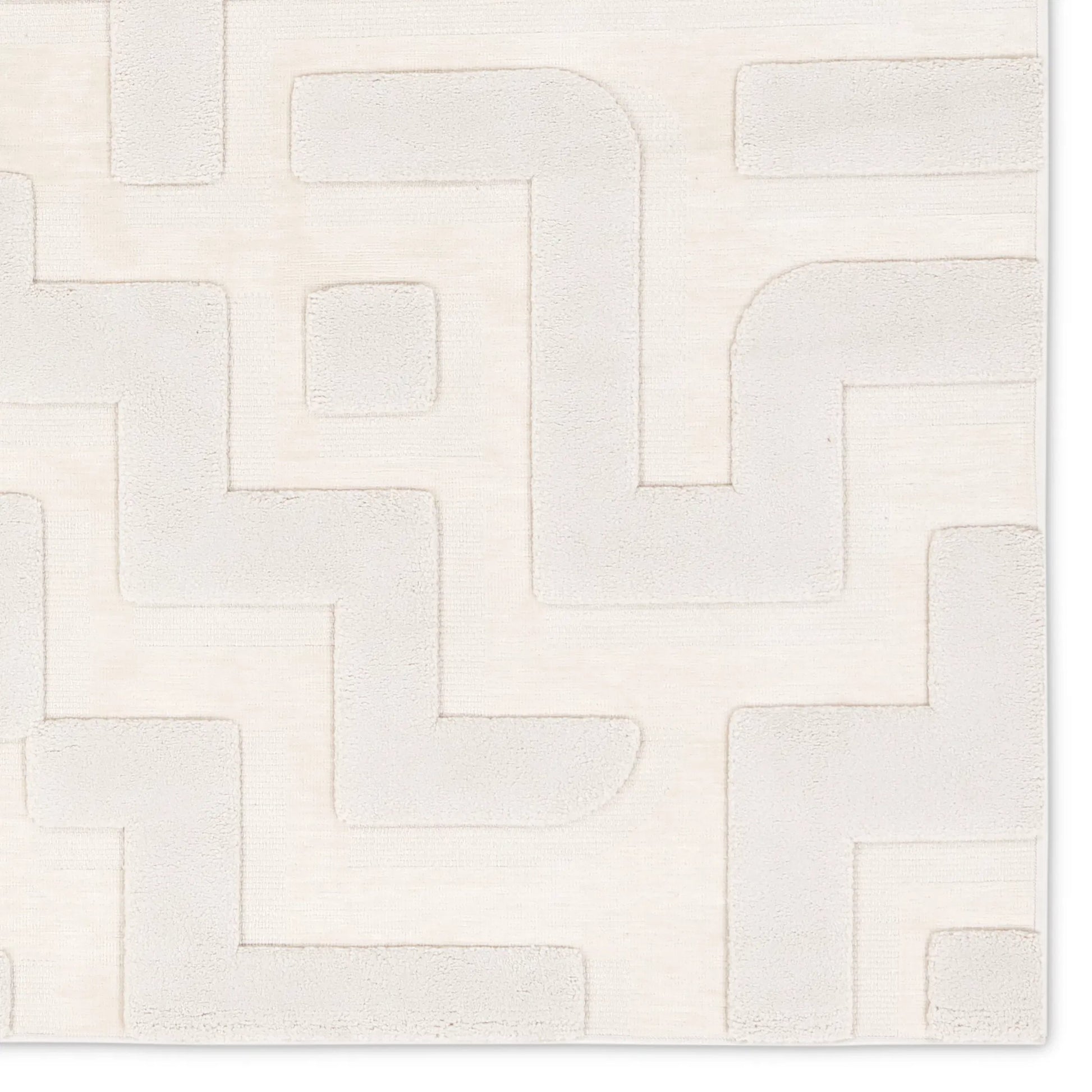 Petros PTR08 Rug by Jaipur Living in ivory. Made from 80% polyester, 20% chenille in a unique style.