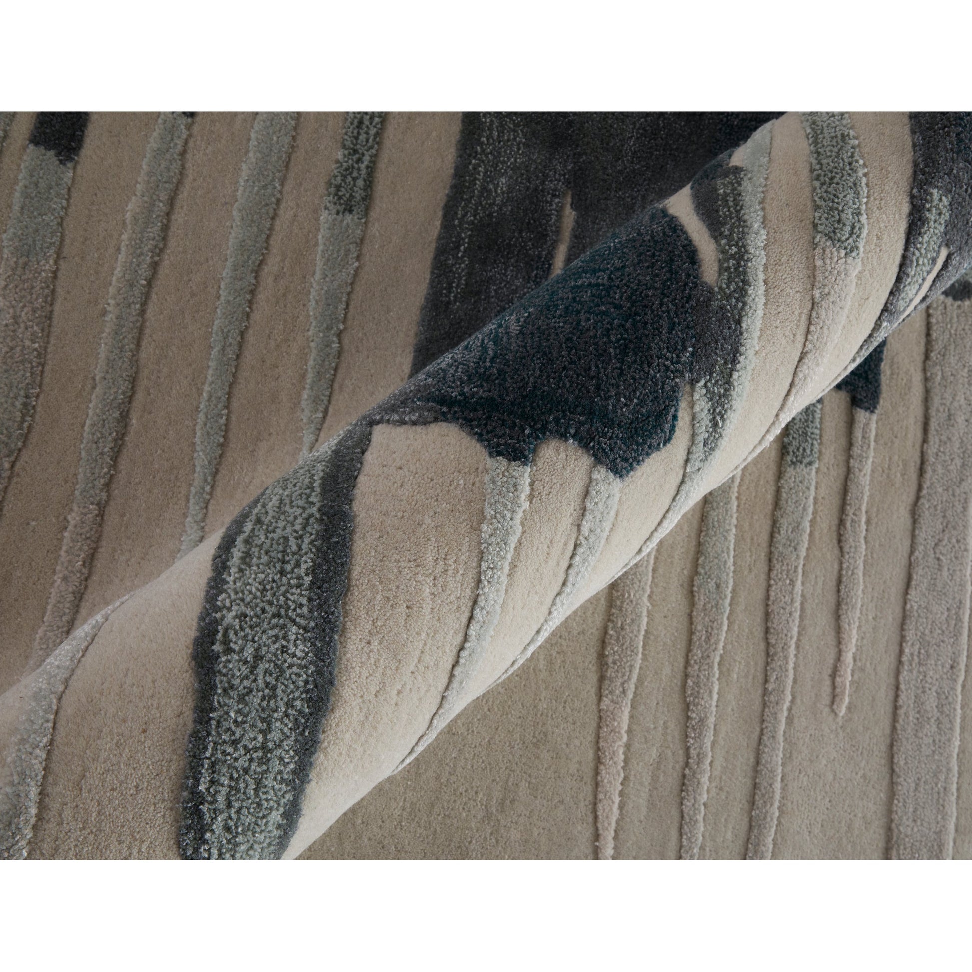 Anya Transitional Rug - 8882F by Feizy. Made from wool, viscose in a unique style.