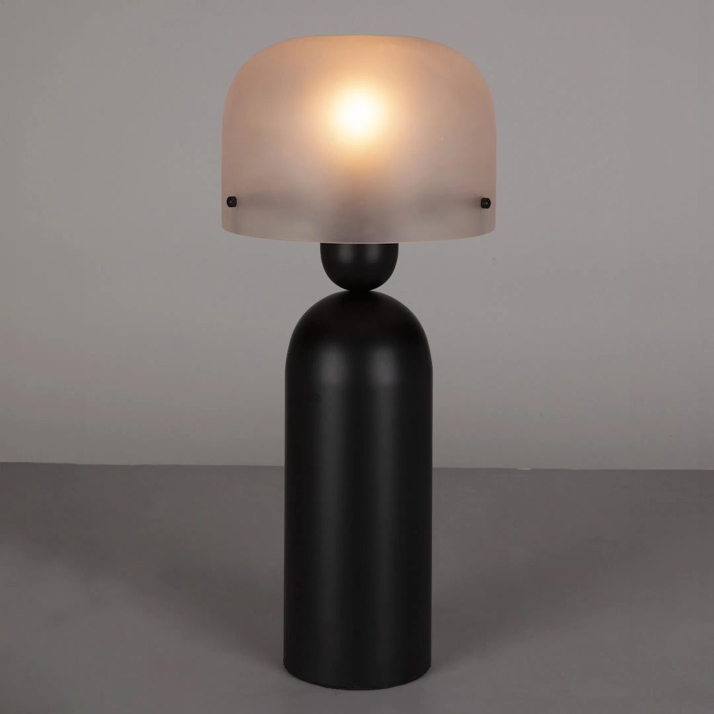 004 SI-2189438 | Unknown | Emma Lamp by Noir in matte black. Made from industrial steel and frosted glass in a modern style.