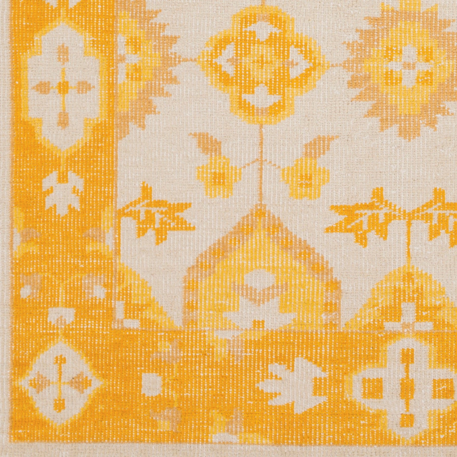 Pazar Rug - 10341 by Surya. Made from 80% wool, 20% cotton in a unique style.