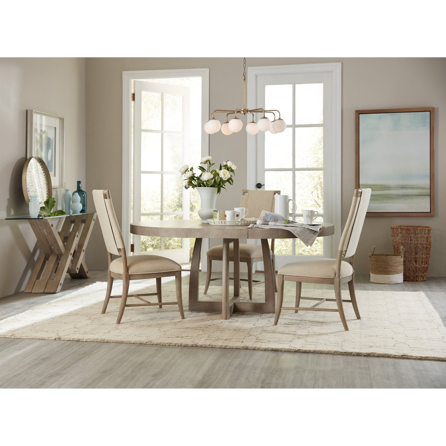 005 SI-1748211 | Lifestyle | Affinity Round Pedestal Dining Table by Hooker Furniture in grays. Made from oak veneers in a eclectic & global style.