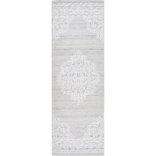 Piazza Rug by Livabliss. Made from 100% recycled pet yarn in a modern style.