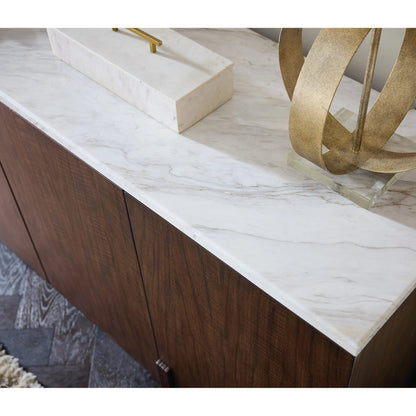 Diplomat Diplomat Credenza by Hooker Furniture in dark wood and walnut. Made from unique in a traditional style.