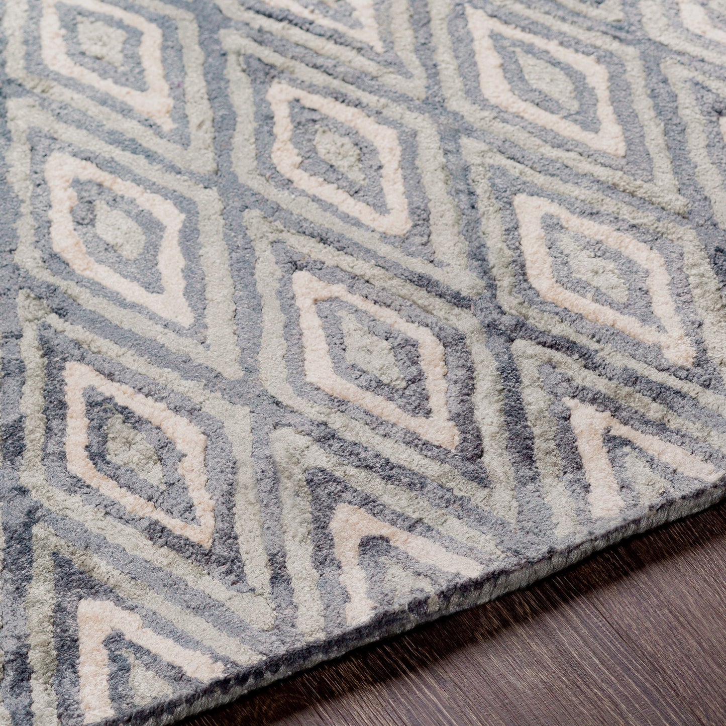 004 61460-24951,61460-24952,61460-24953 | Closeup | Quartz Rug - 12964 by Surya in navy, pale blue, cream. Made from 100% viscose in a unique style.