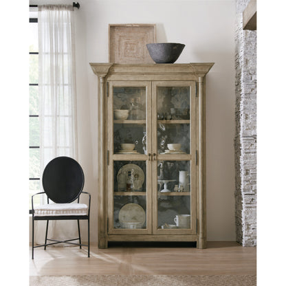Ciao Bella Display Cabinet by Hooker Furniture. Made from maple, pine veneers with glass in a traditional style.