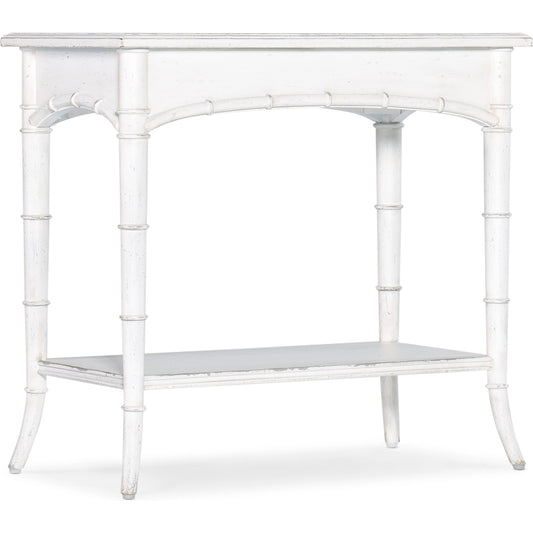 Charleston End Table by Hooker Furniture. Made from maple veneers, resin in a traditional style.