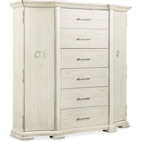 Traditions Gentlemans Chest by Hooker Furniture in dark wood. Made from pine veneers, cedar, felt panel, solid-wood edge top in a cottage & farmhouse style.