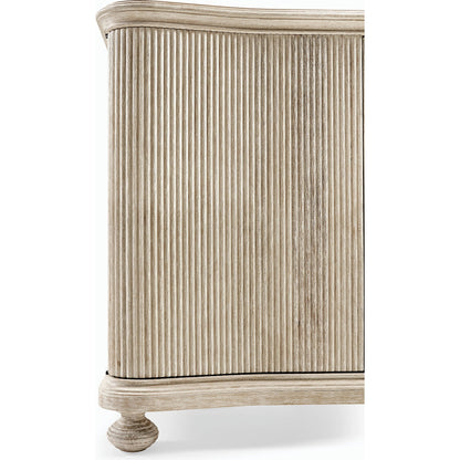 William Yeoward - Belleville Cabinet by Jonathan Charles in white and washed acacia. Made from acacia in a coastal style.