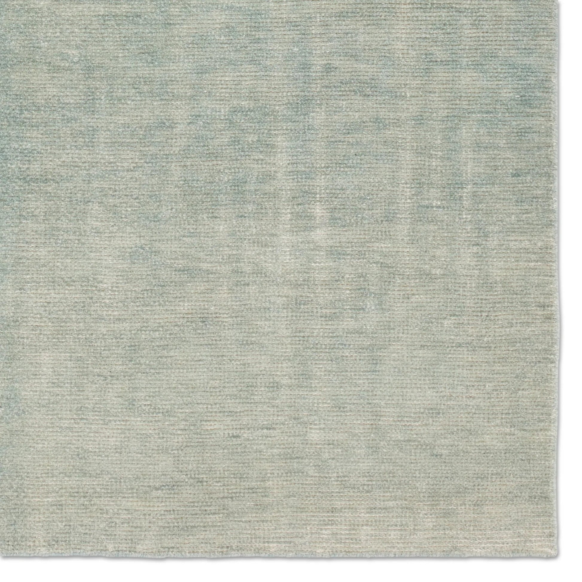 Rebecca RBC13 Indoor/Outdoor Rug by Jaipur Living in green. Made from 100% pet yarn in a unique style.