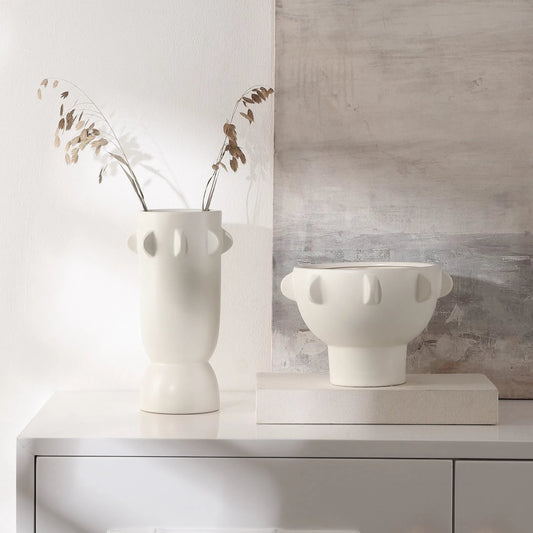 Michigan Table Vase (Set of 2) by HedgeApple Essentials in off-white and glazing. Made from ceramic in a unique style.