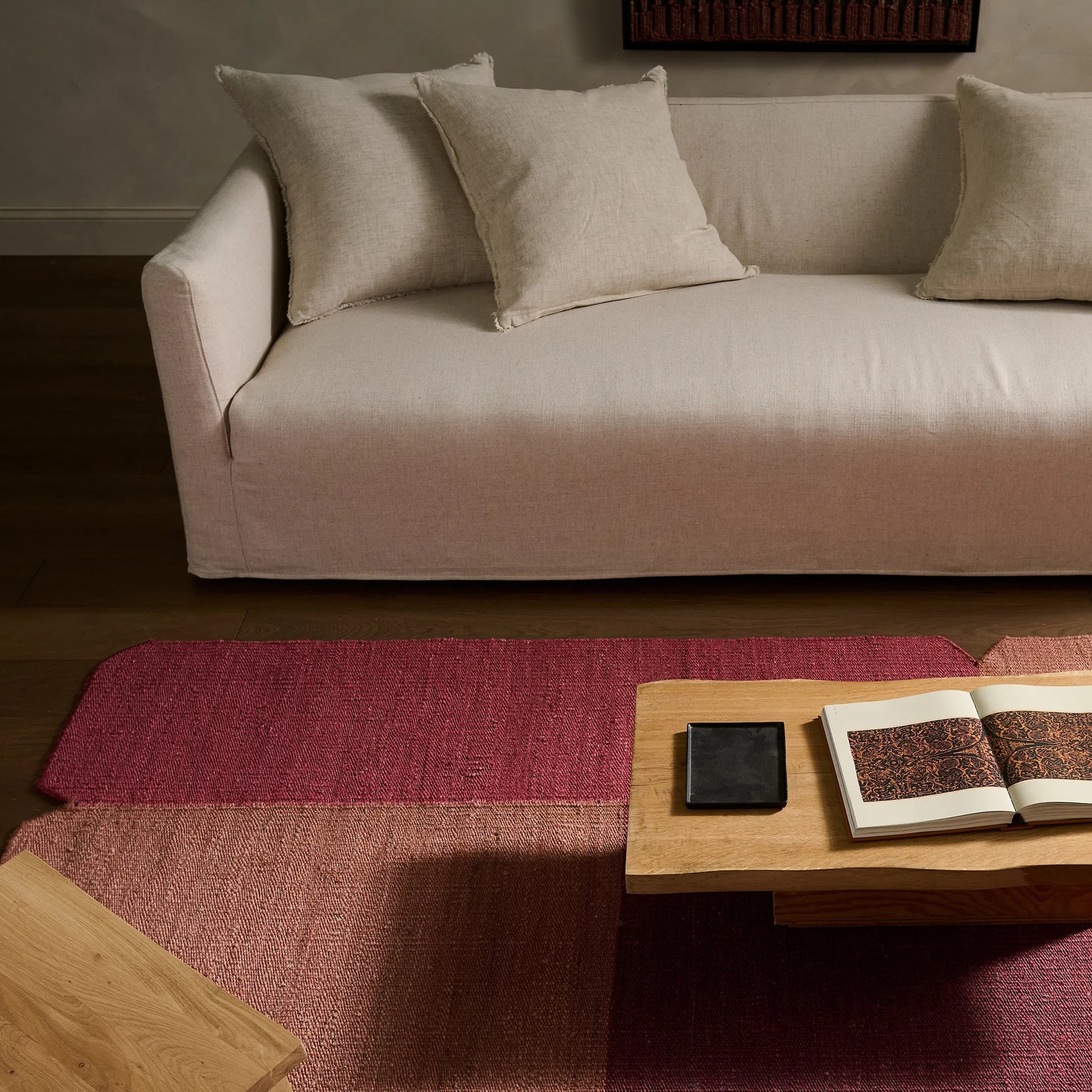 Refined Layers​ RFL04 Rug by Jaipur Living in red, orange. Made from 100% jute in a unique style.