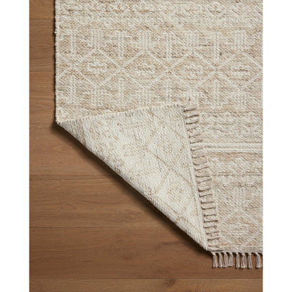 Rivers RIV-03 Rug by Angela Rose x Loloi in sand, ivory. Made from wool / jute / cotton in a unique style.