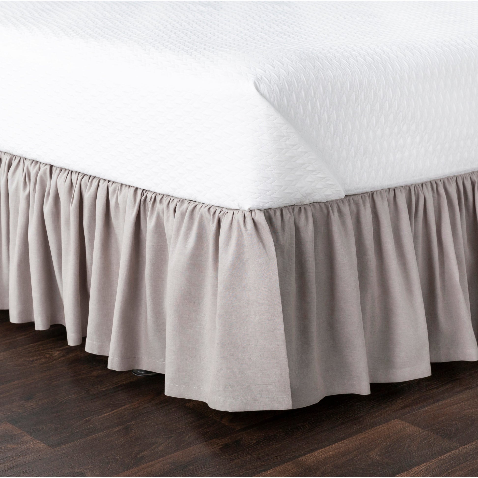 Peyton Ruffle Indoor/Outdoor by Surya. Made from 55% linen, 45% cotton in a traditional style.