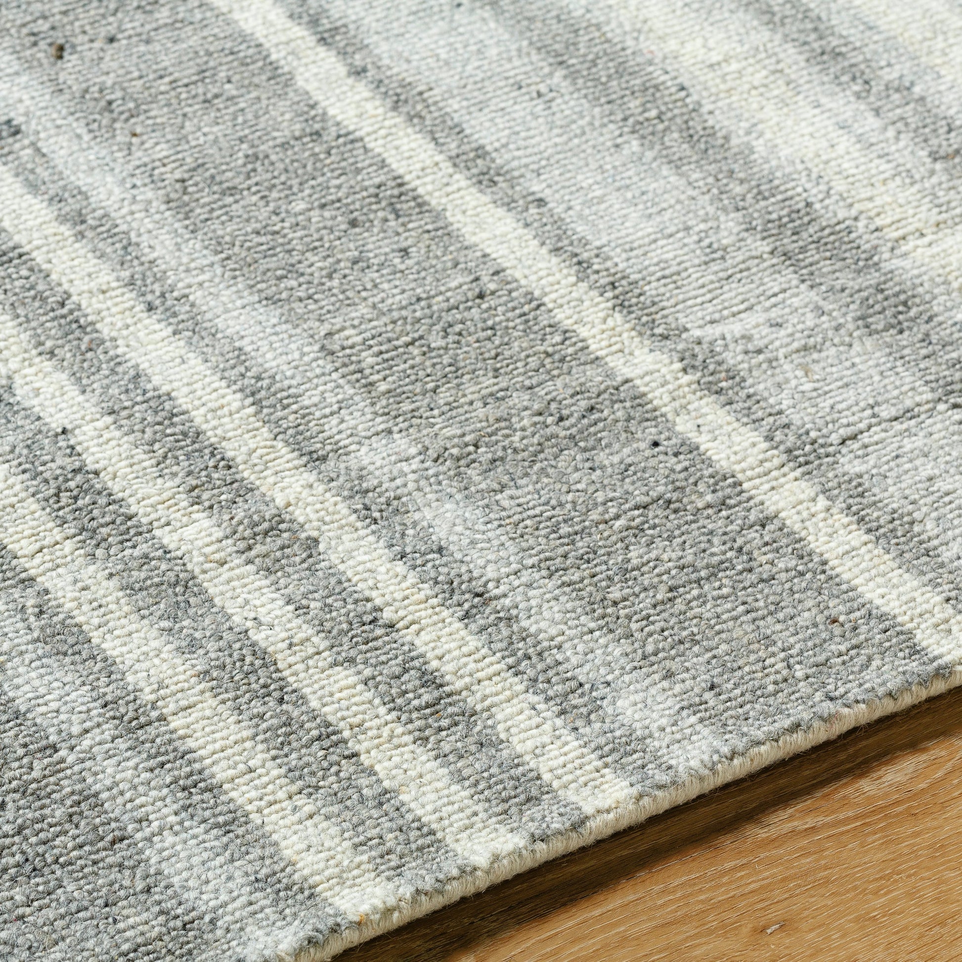Romano Rug - 484809 by Surya in ivory, charcoal, dove gray. Made from wool in a unique style.
