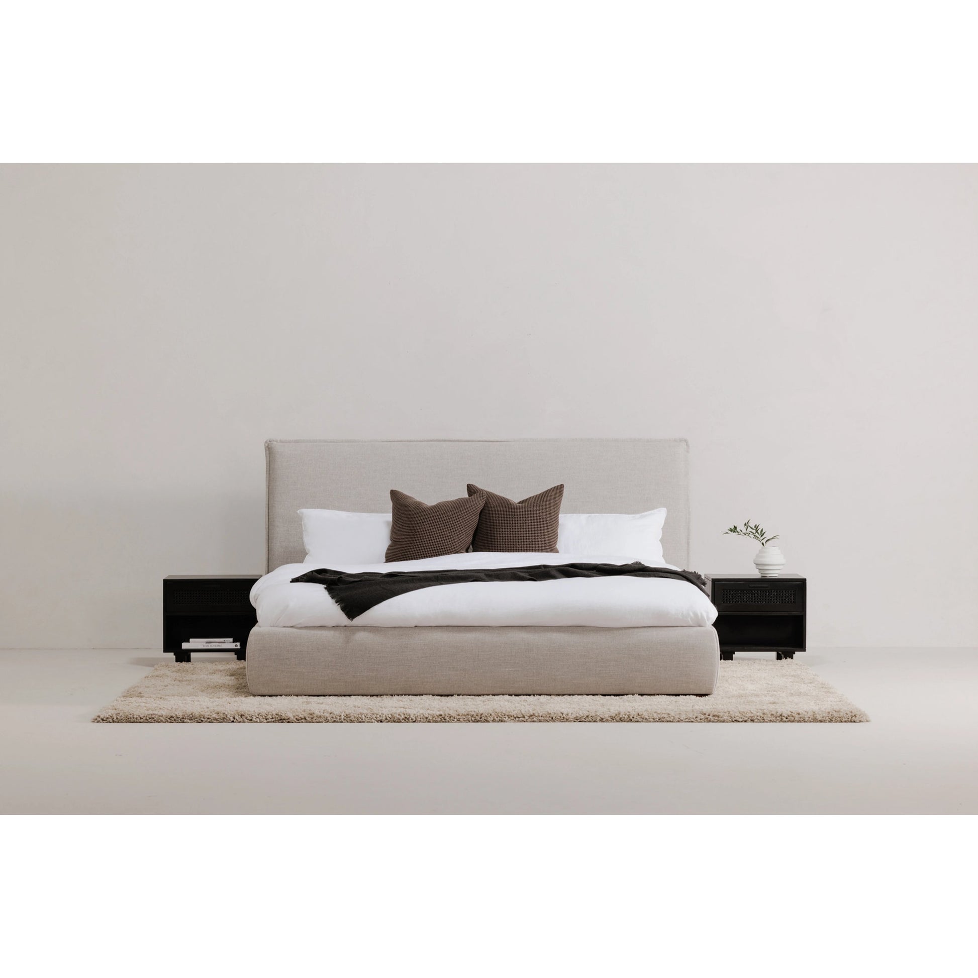 Luzon Bed by Moe's Home Collection. Made from upholstery: 80% polyester, 20% linen, solid pine frame, plywood, mdf, foam in a modern style.