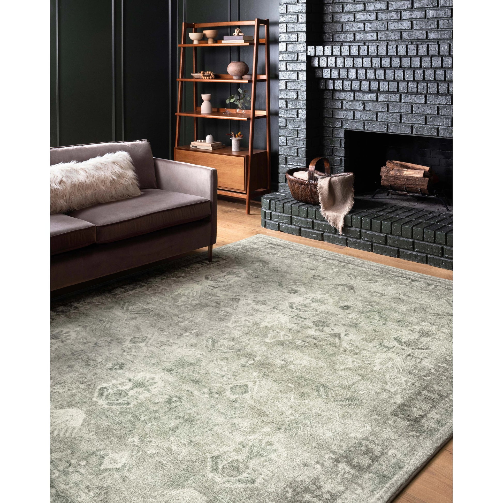 Rosette Willow Rug by Loloi in steel, graphite. Made from 100% polyester in a traditional style.